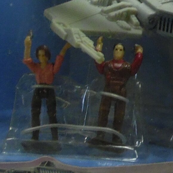 STAR TREK STRIKE FORCE MAQUIS FIGHTER - Picture 7 of 8